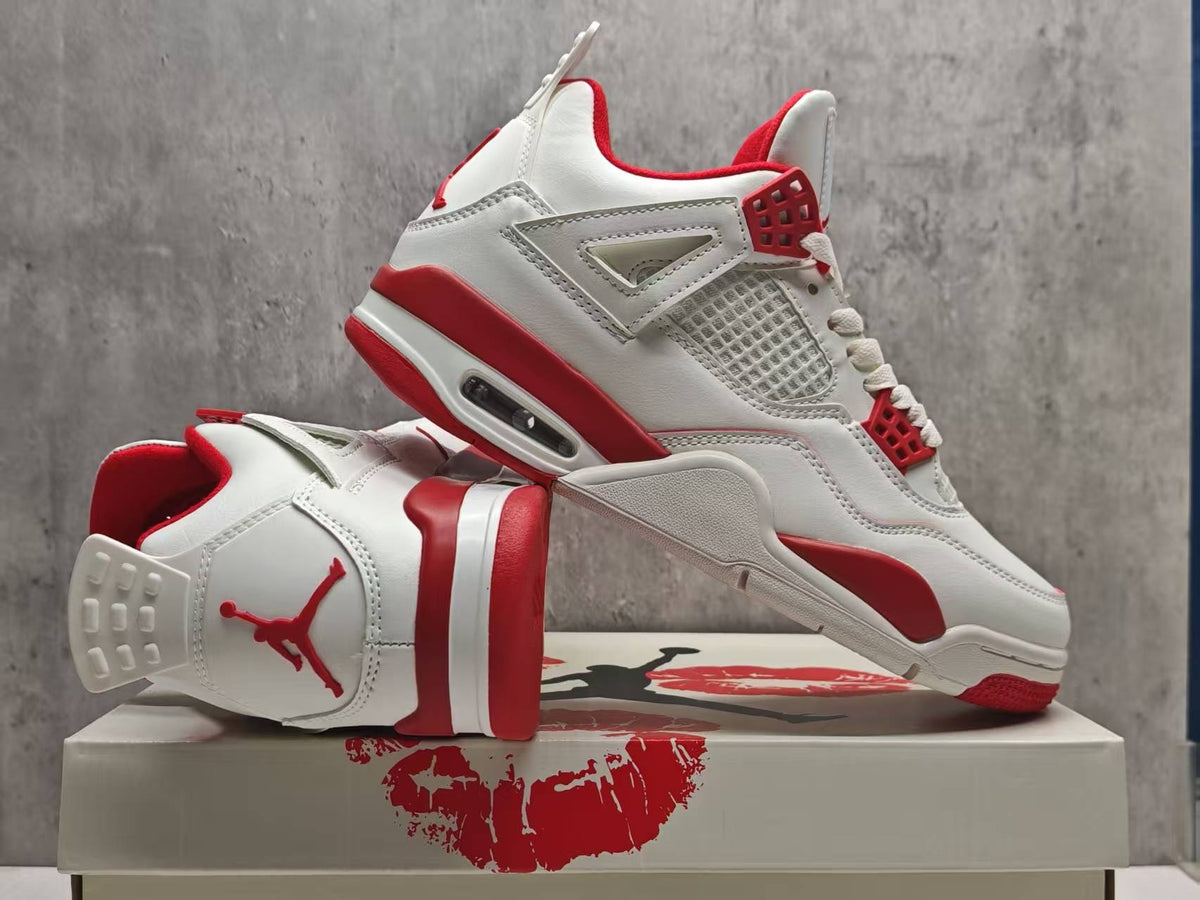 Air Jordan 4 Retro "Valentine's Day Sierra Red" 2026