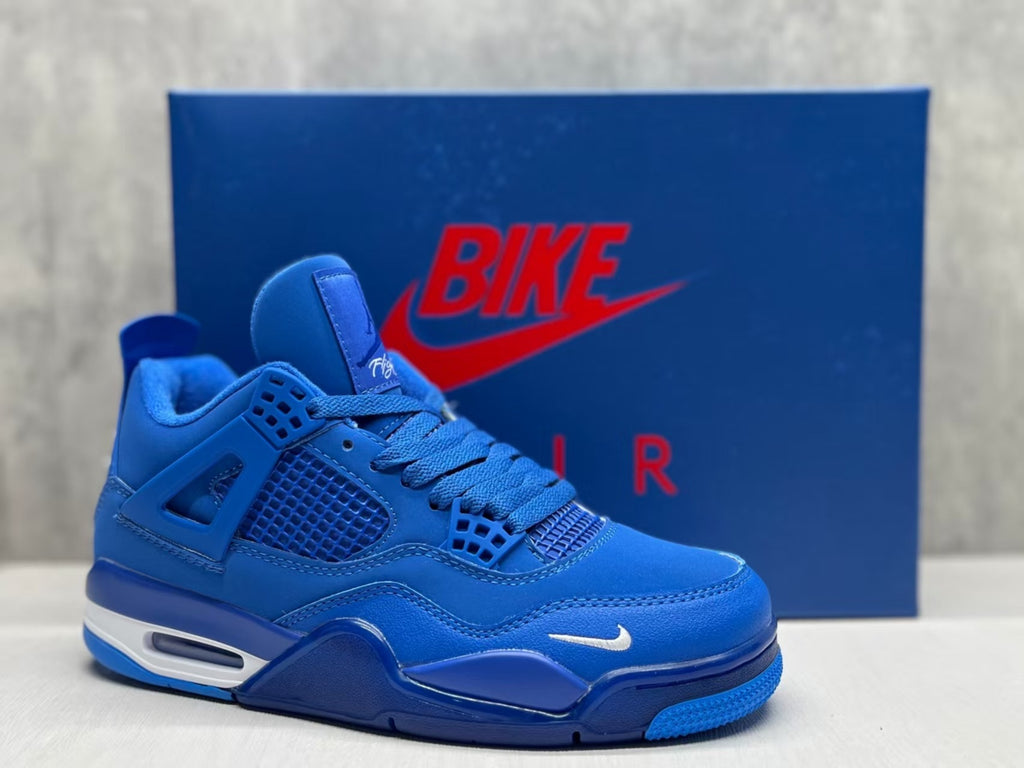 Air Jordan 4 Retro ‘Motorsports’ Varsity Blue