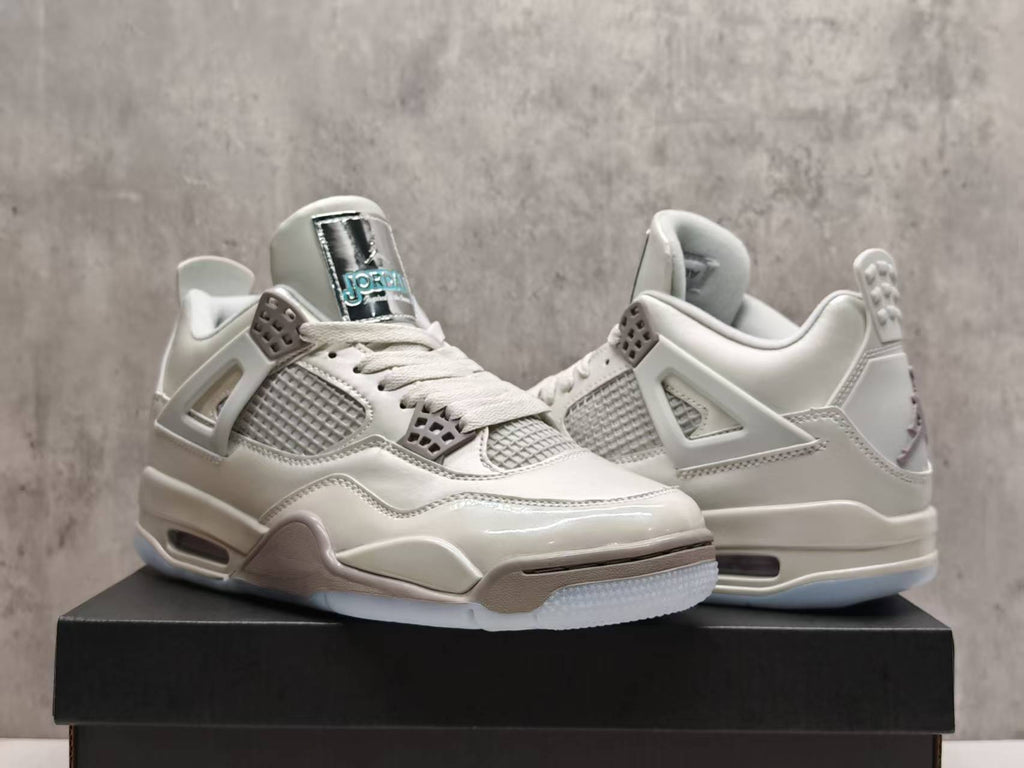 Air Jordan 4 Retro 'Frozen Moments'