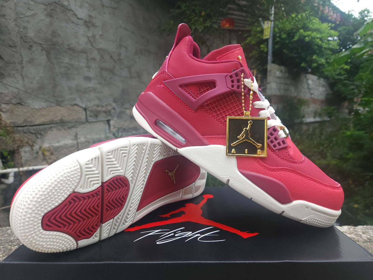 Air Jordan 4 Max Air Everyday Sneakers