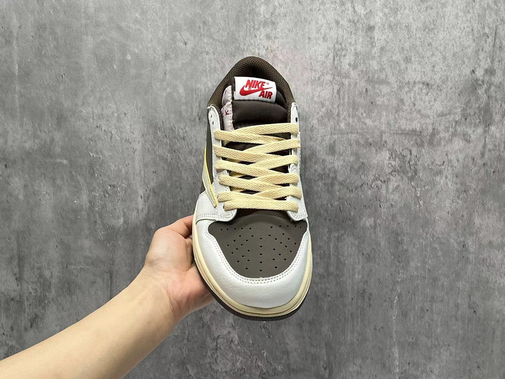 Travis Scott x Air Jordan 1 Low 'Reverse Mocha' 2019