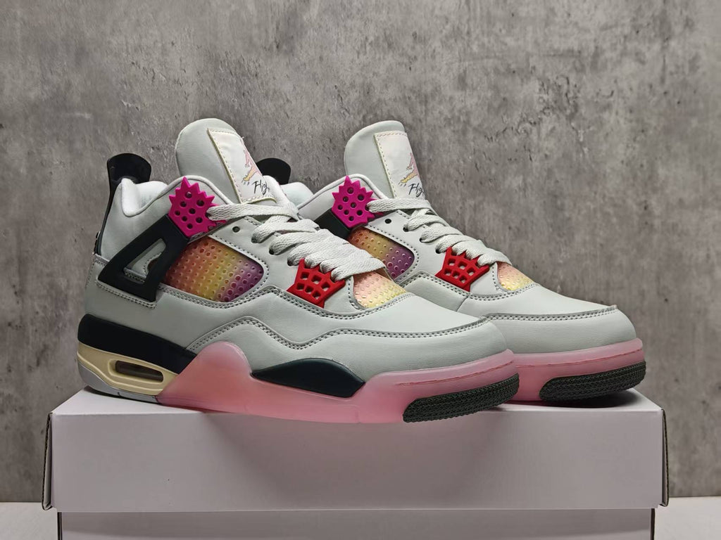 Air Jordan 4 Retro "Comic"