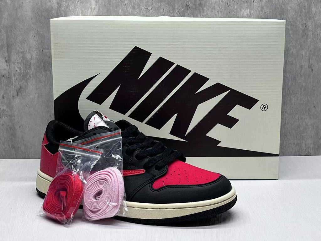 Nike Jordan Air Jordan 1 Retro Low OG 'Banned' Sneakers - Black / Varsity Red