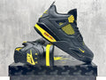 Air Jordan 4 Retro ‘Thunder’