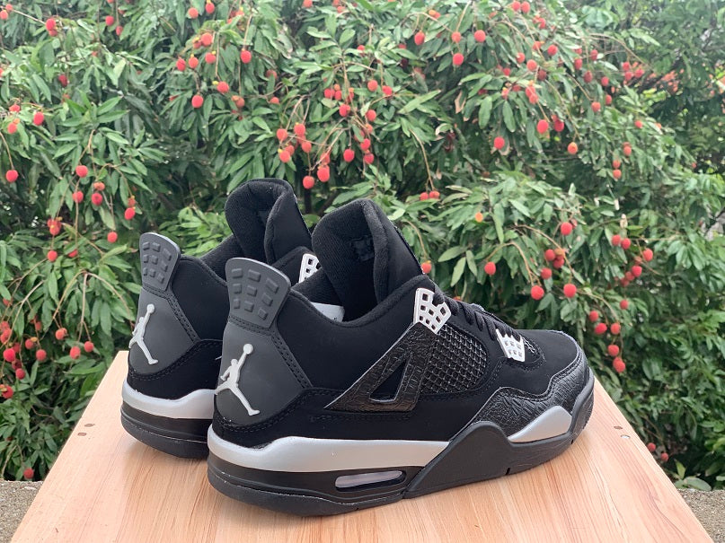 Air Jordan 4 "White Thunder" Sneakers