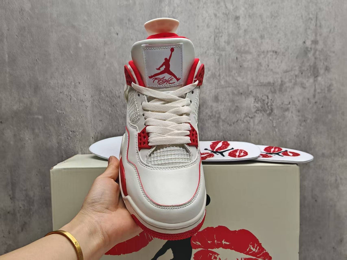 Air Jordan 4 Retro "Valentine's Day Sierra Red" 2026