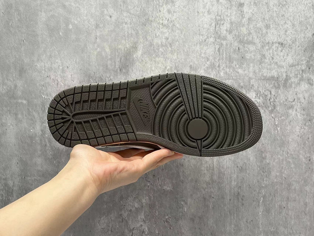 Travis Scott x Air Jordan 1 Low 'Reverse Mocha' 2019