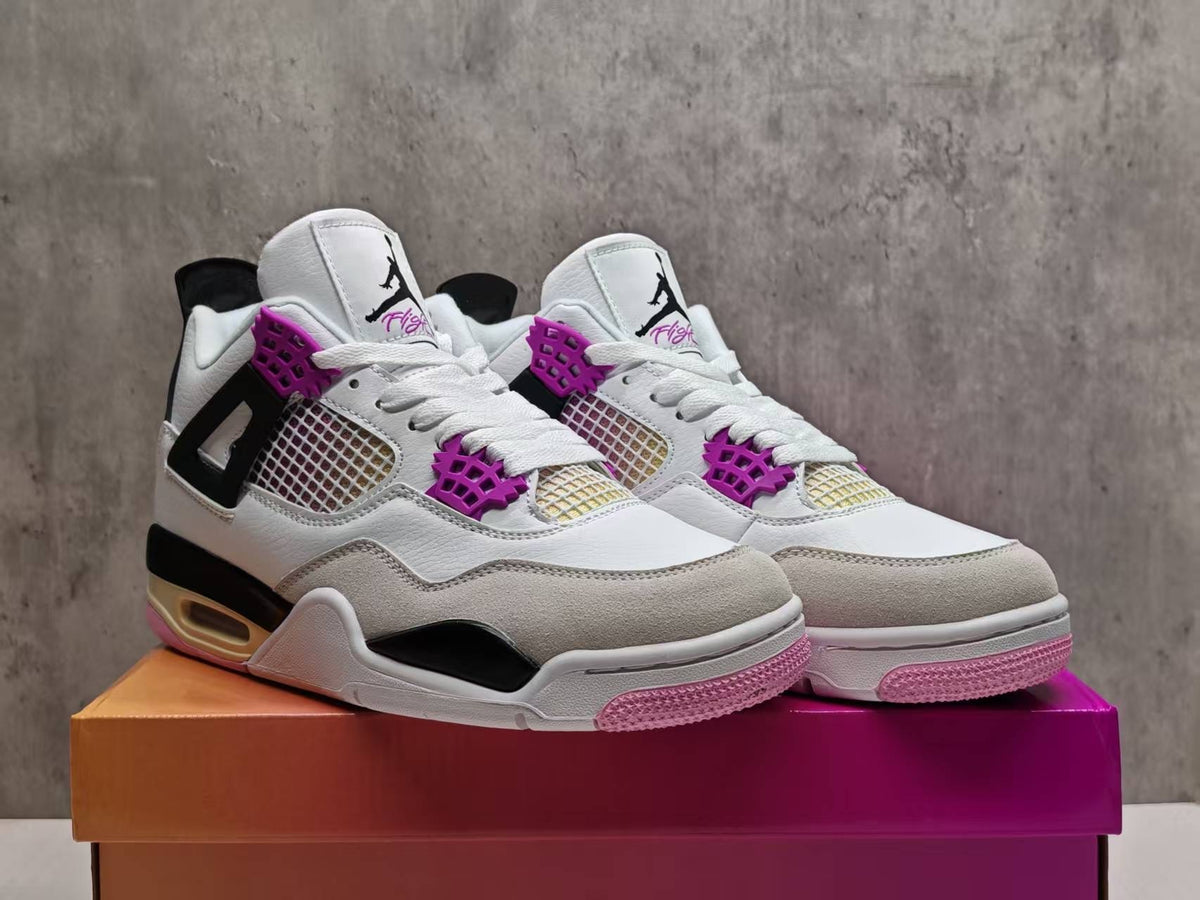 Nike Air Jordan 4 Retro 'Comic'