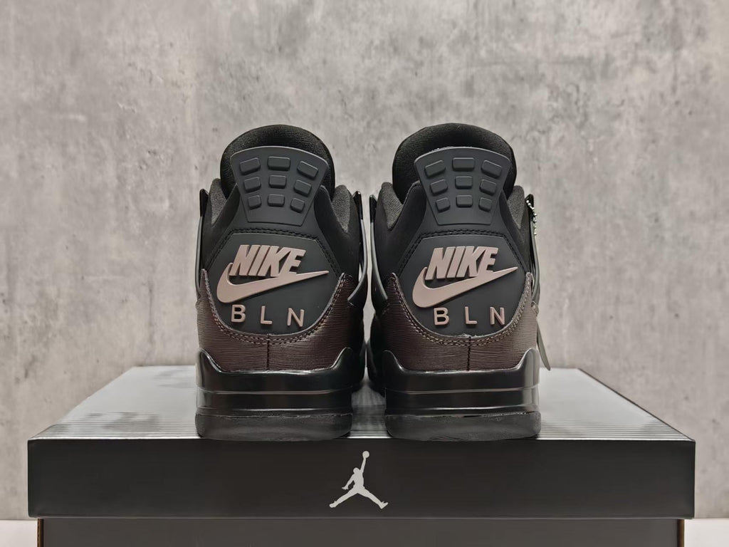 Air Jordan 4 Retro "Berlin"