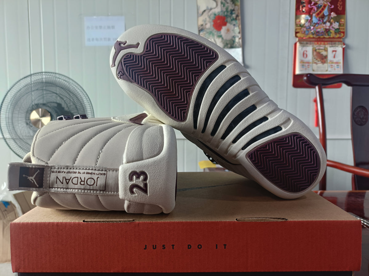 (WMNS) Air Jordan 12 Retro 'Egg Nog / Light Orewood Brown'