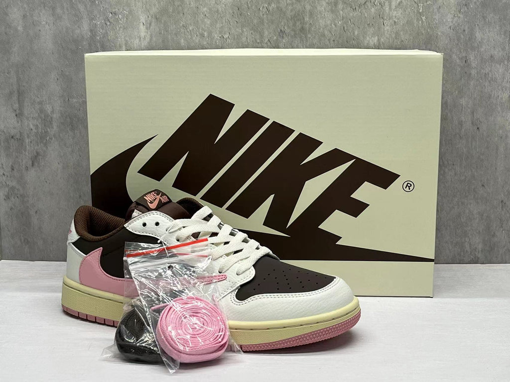 Travis Scott x Air Jordan 1 Low OG SP 'Reverse Mocha' Sneakers