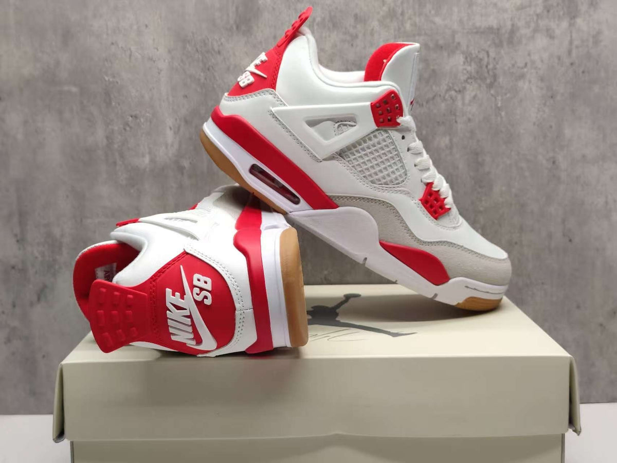 Air Jordan 4 Retro ‘Red Cement’
