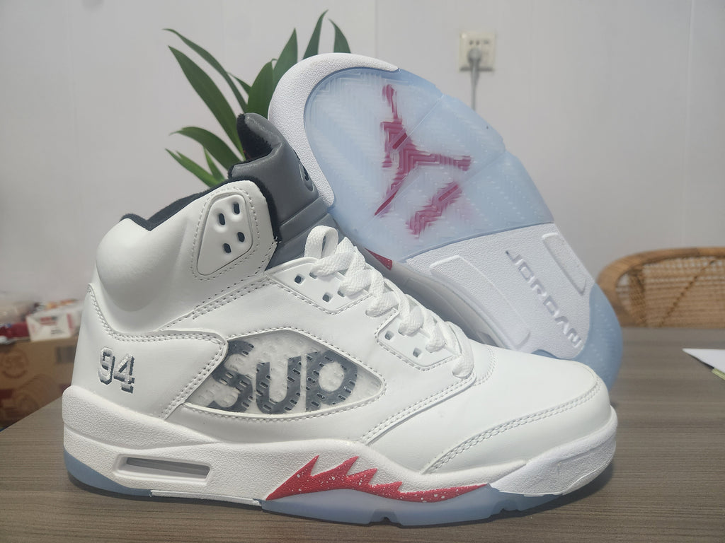Supreme x Air Jordan 5 Retro "White"