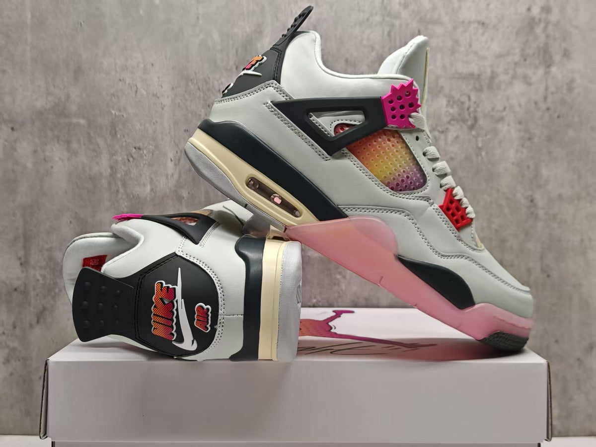 Air Jordan 4 Retro "Comic"